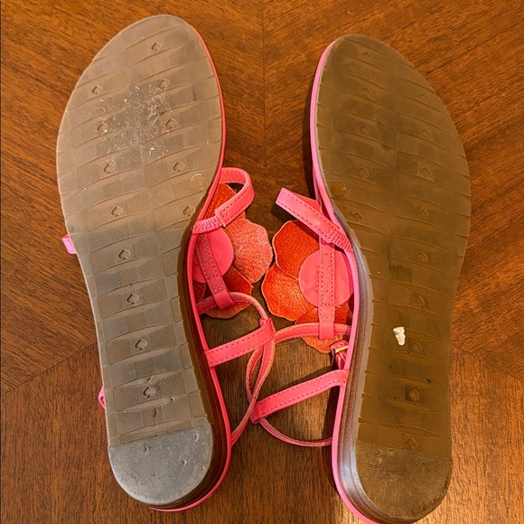 Kate Spade  sandals bright coral/pink
Leather/patent leather flowers  size 8
EUC - Picture 7 of 8